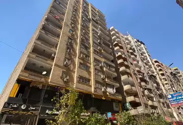 Apartments For sale - 3 rooms - floor 2