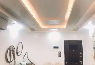 Apartments For sale - 2 rooms - floor 6