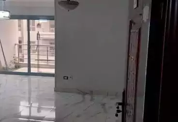 undefined undefined - 2 rooms - floor 2