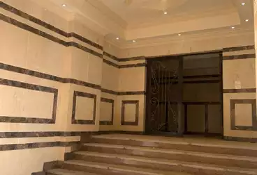 Apartments For sale - 3 rooms - floor 1