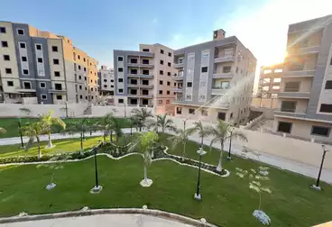 Apartments For sale - 2 rooms - floor 1