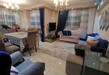 Apartments For sale - 2 rooms - floor 5