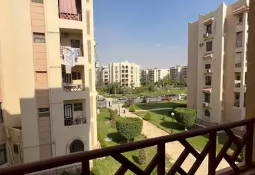 Apartments For sale - 2 rooms - floor 2