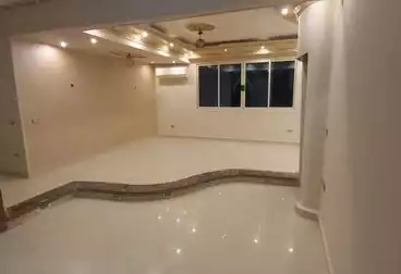 شقق للإيجار - 2 غرف - بالدور 1