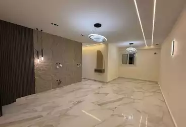 Apartments For sale - 3 rooms - floor 4