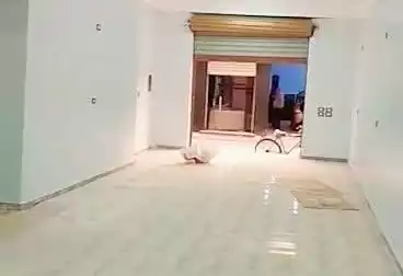 Commercial For sale - floor 0