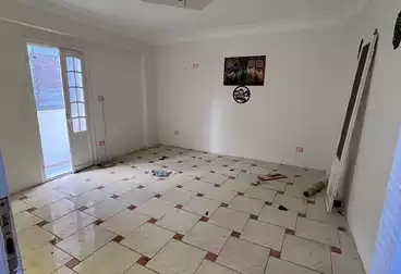 Apartments For sale - 2 rooms - floor 3