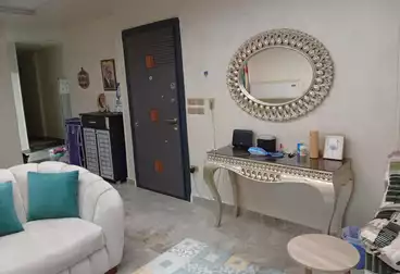 Apartments For sale - 3 rooms - floor 1