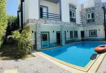 Villas For rent - 5 rooms
