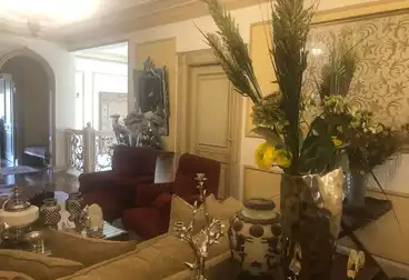 Palace For sale - 7 rooms