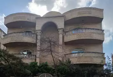 Apartments For sale - 3 rooms - floor 1