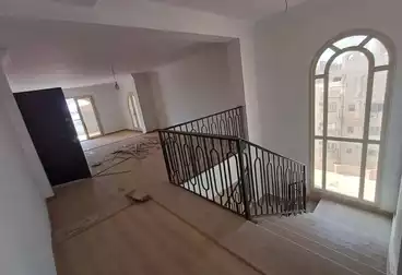 Apartments For rent - 5 rooms - floor 5