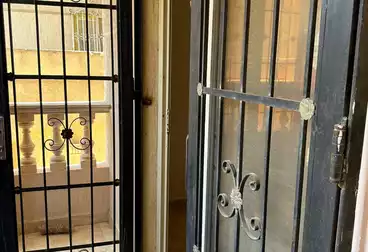 Apartment with Garden For sale - 3 rooms - floor 0