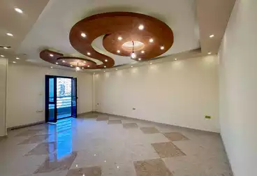 Apartments For sale - 3 rooms - floor 1