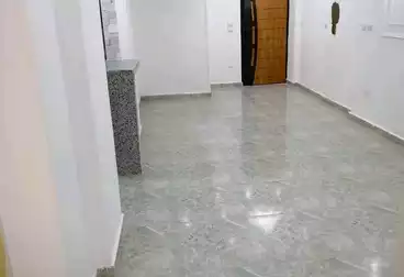 Apartments For sale - 2 rooms - floor 4