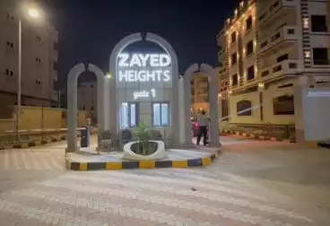 شقق للبيع - 3 غرف - بالدور 0