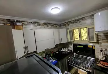Apartments For sale - 3 rooms - floor 8