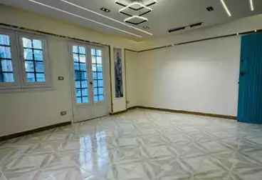 Apartments For sale - 2 rooms - floor 0