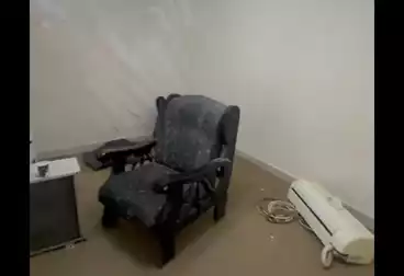 Administrative For sale - 4 rooms - floor 1