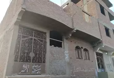 Building For sale - 3 rooms
