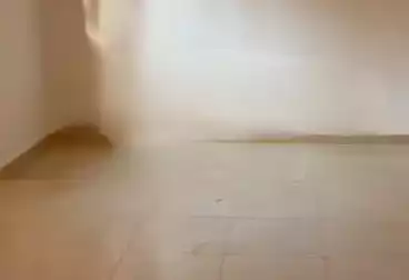 undefined undefined - 2 rooms - floor 5