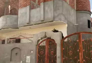 House / Home For sale - 3 rooms