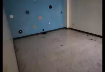 Furnished Apartment For sale - 3 rooms - floor 5