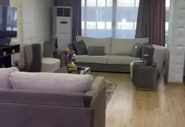 Furnished Apartment For sale - 3 rooms - floor 6
