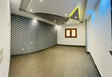 Apartments For rent - 5 rooms - floor 1