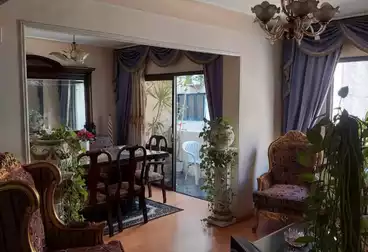 Apartments For sale - 3 rooms - floor 8