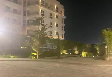 Apartments For sale - 3 rooms - floor 1