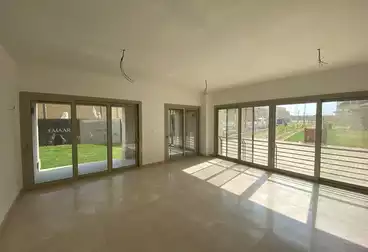 Apartment with Garden For sale - 3 rooms - floor 0
