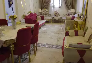 Apartments For sale - 2 rooms - floor 5