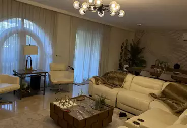 شقق للبيع - 3 غرف - بالدور 0
