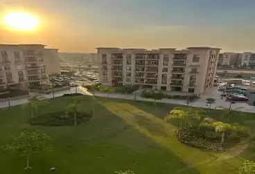 Apartments For rent - 4 rooms - floor 5