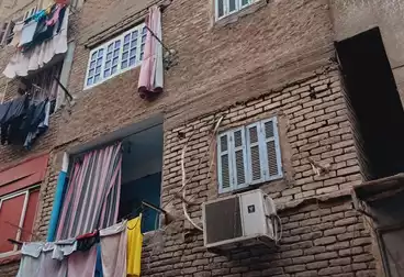 Building For sale - 3 rooms