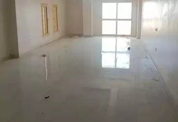 Apartments For rent - 3 rooms - floor 10
