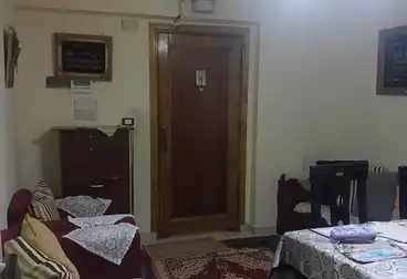 Apartments For sale - 3 rooms - floor 1