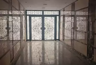 Apartments For sale - 3 rooms - floor 2