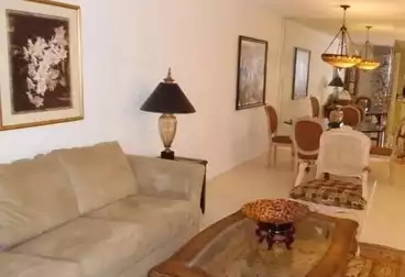 Apartments For sale - 3 rooms - floor 5