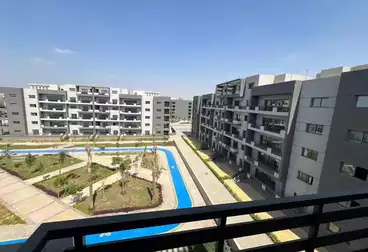 عقارات للبيع - 3 غرف - بالدور 3