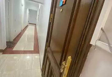 عقارات للبيع - 5 غرف - بالدور 6