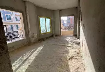 Apartment with Garden For sale - 2 rooms - floor 0
