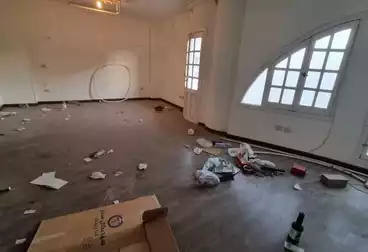 Apartments For rent - 3 rooms - floor 4