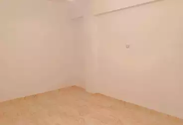 Apartments For sale - 3 rooms - floor 4