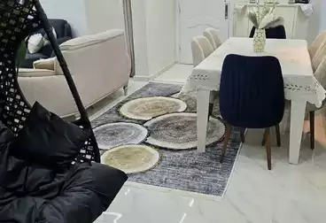 Furnished Apartment For sale - 3 rooms - floor 17