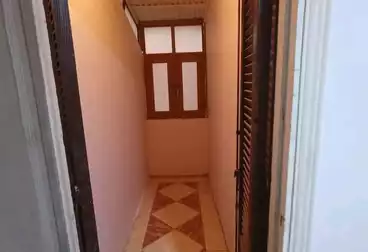 Apartments For sale - 2 rooms - floor 1