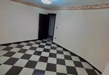 Apartments For sale - 3 rooms - floor 1