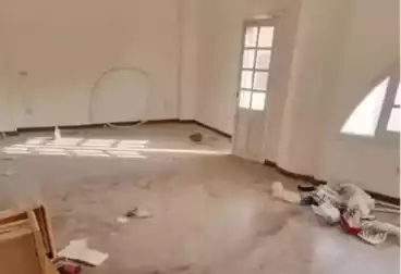 Apartments For rent - 3 rooms - floor 4