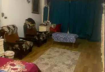 Apartments For sale - 2 rooms - floor 9